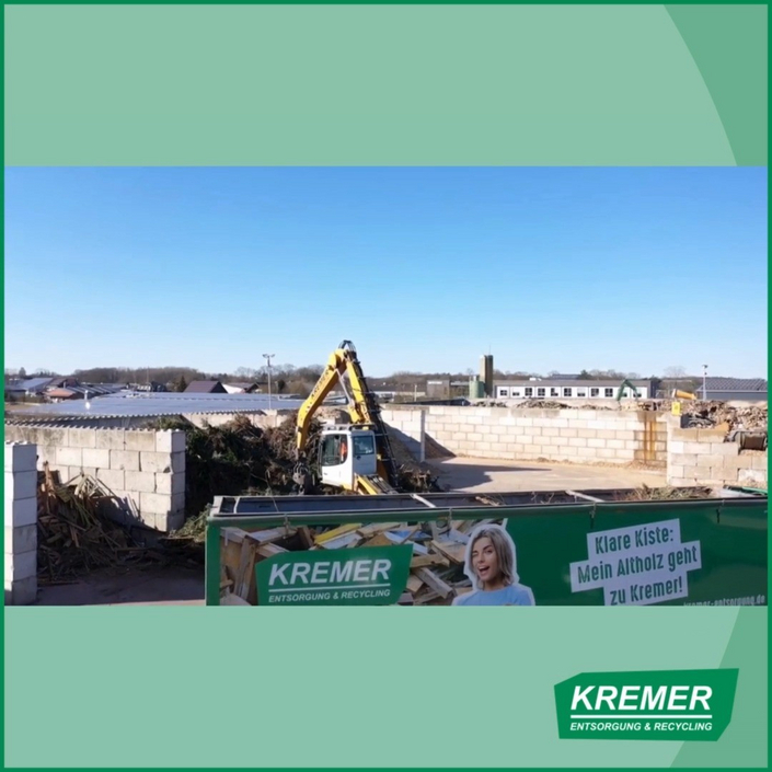 ♻️🌿 Kreislauf!🌿♻️

Arbeiten kann so schön sein – festgehalten bei bestem Licht. ☀️💚